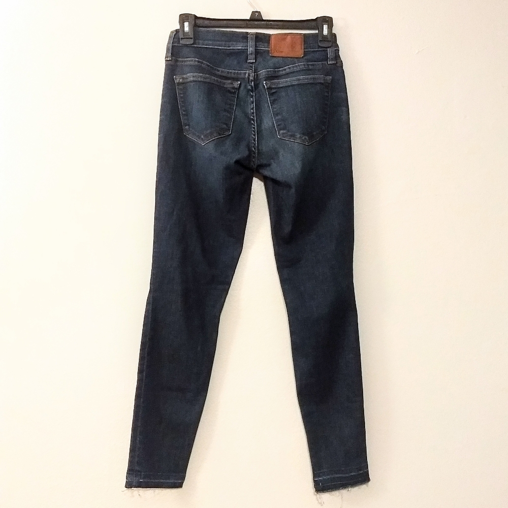 Like-New! J. Crew Blue Wash Denim Toothpick Skinny Jeans Size 25 - Picture 5 of 5